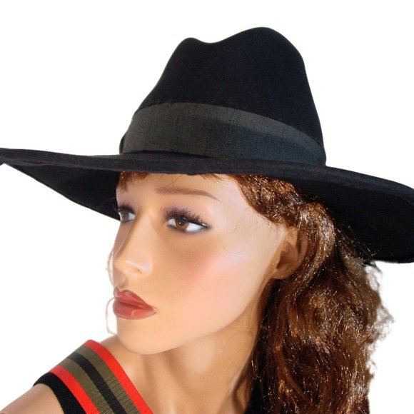 YESTADT MILLINERY Peaks $350 Black Fur Felt Wide Brim Hat Women\'s M (22.5\